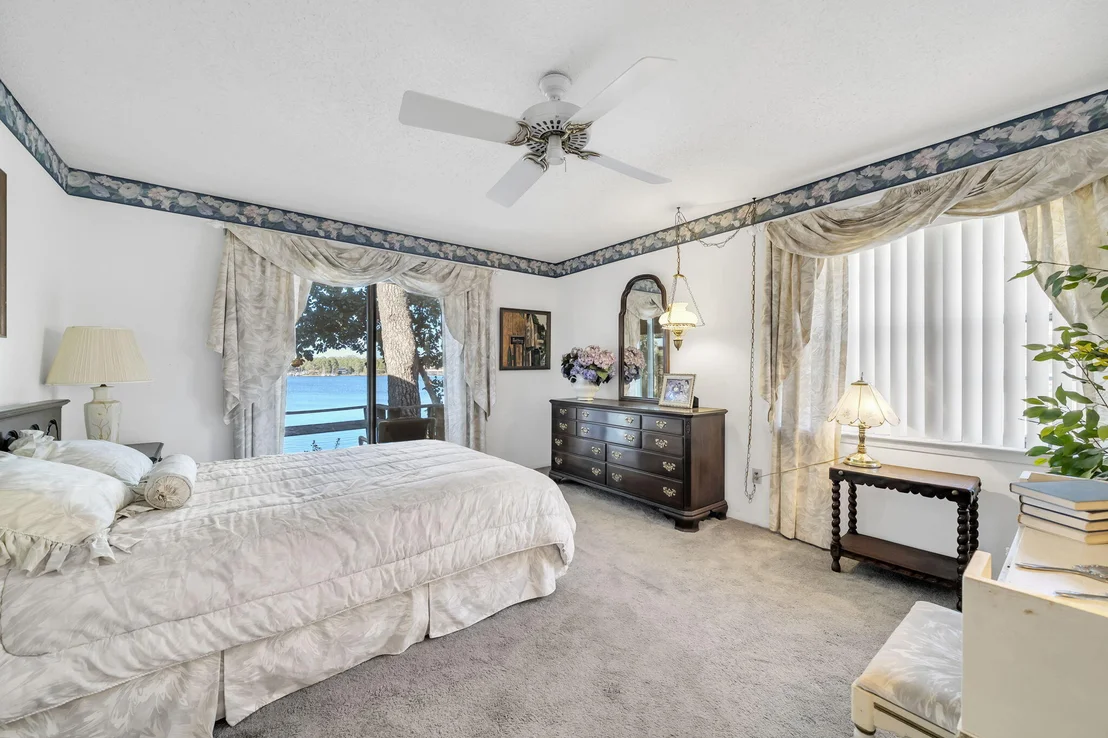 Photo of 630 Sailboat Drive