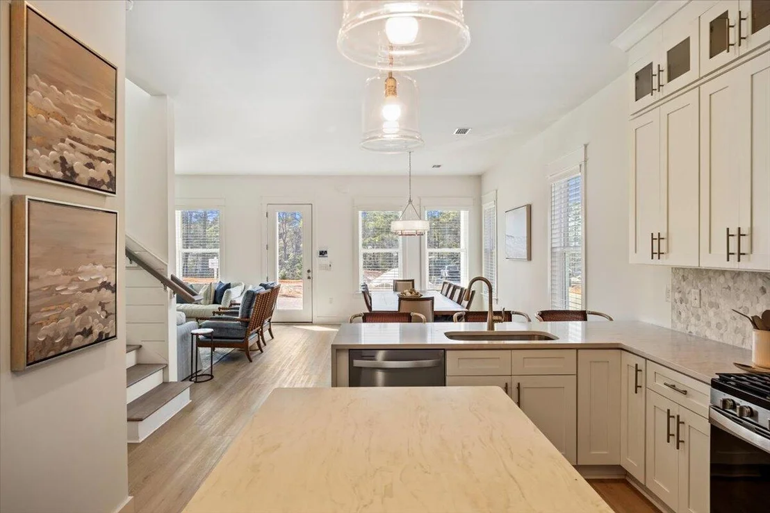 Photo of 112 Charming Way
