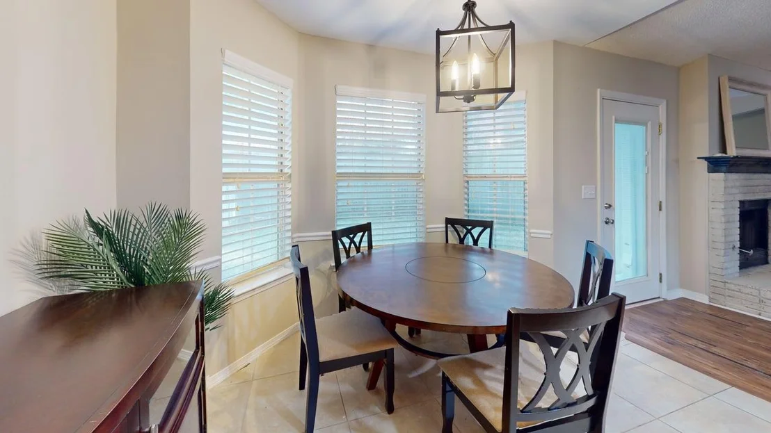 Photo of 855 Mande Court