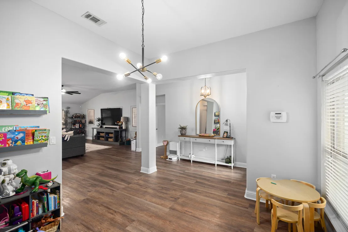 Photo of 3013 Crown Creek Circle
