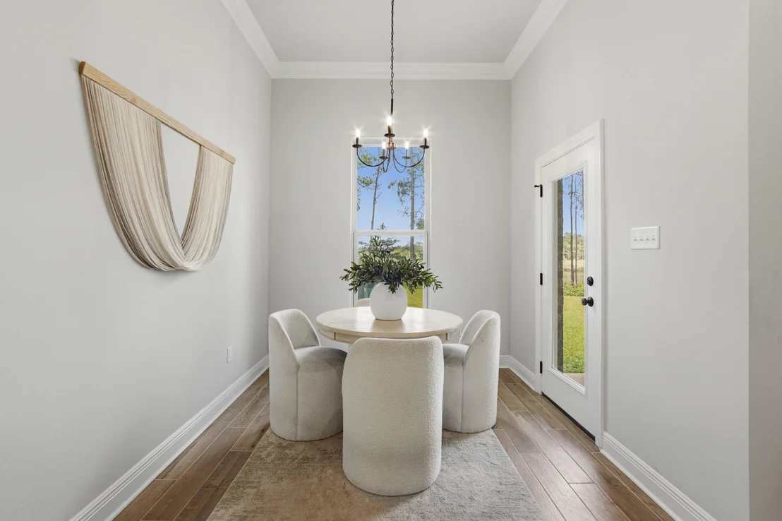 Photo of 395 Constellation Avenue