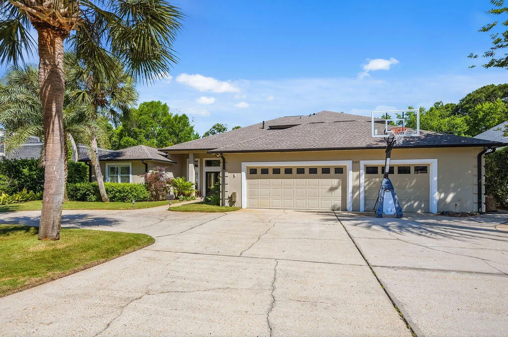 Photo of 4405 Windrush Drive