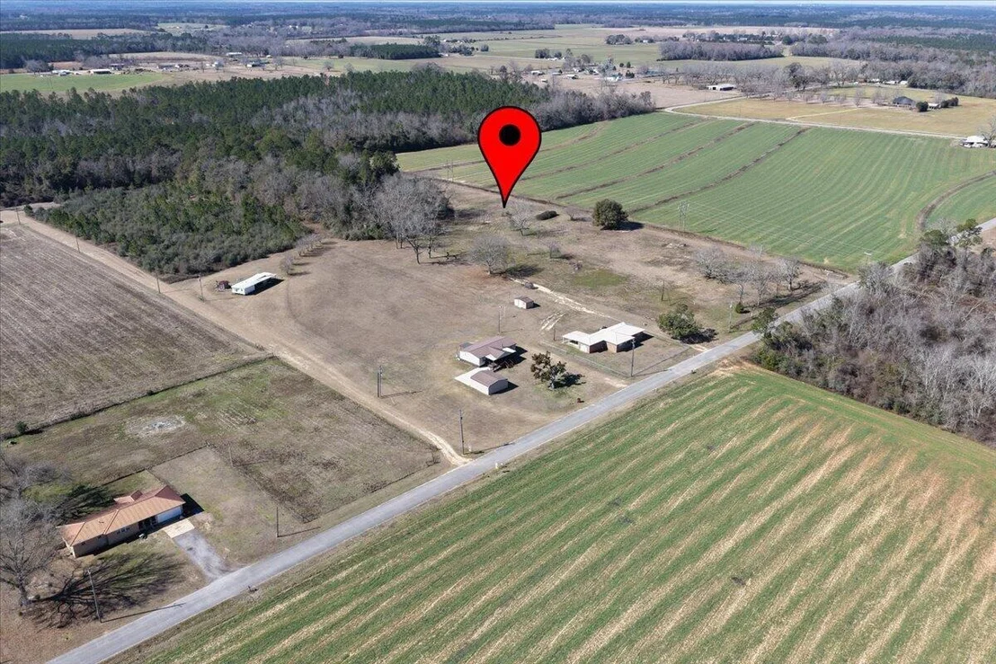 Photo of 3687 Gordon Land Road