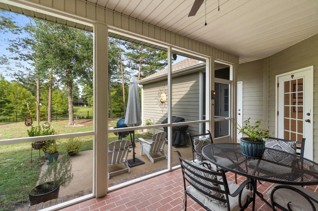 Photo of 239 Mango Lane