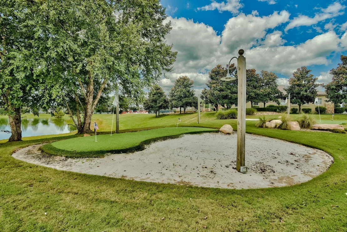Photo of 18 W Sky Way