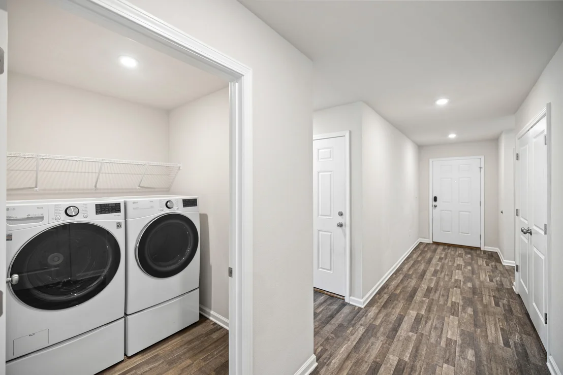 Photo of 460 Riverwalk Circle