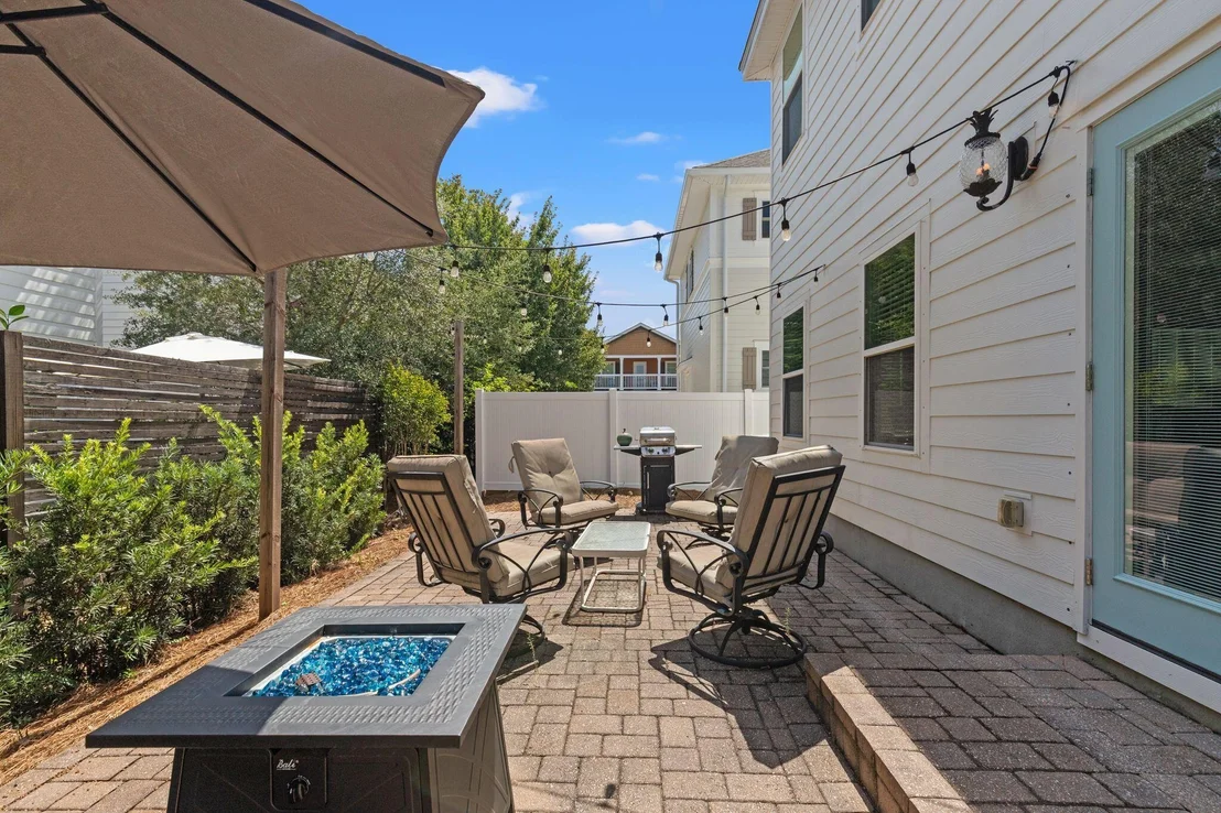Photo of 12 St Vincent Lane