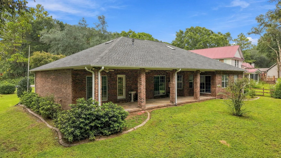 Photo of 521 Shoal River Drive