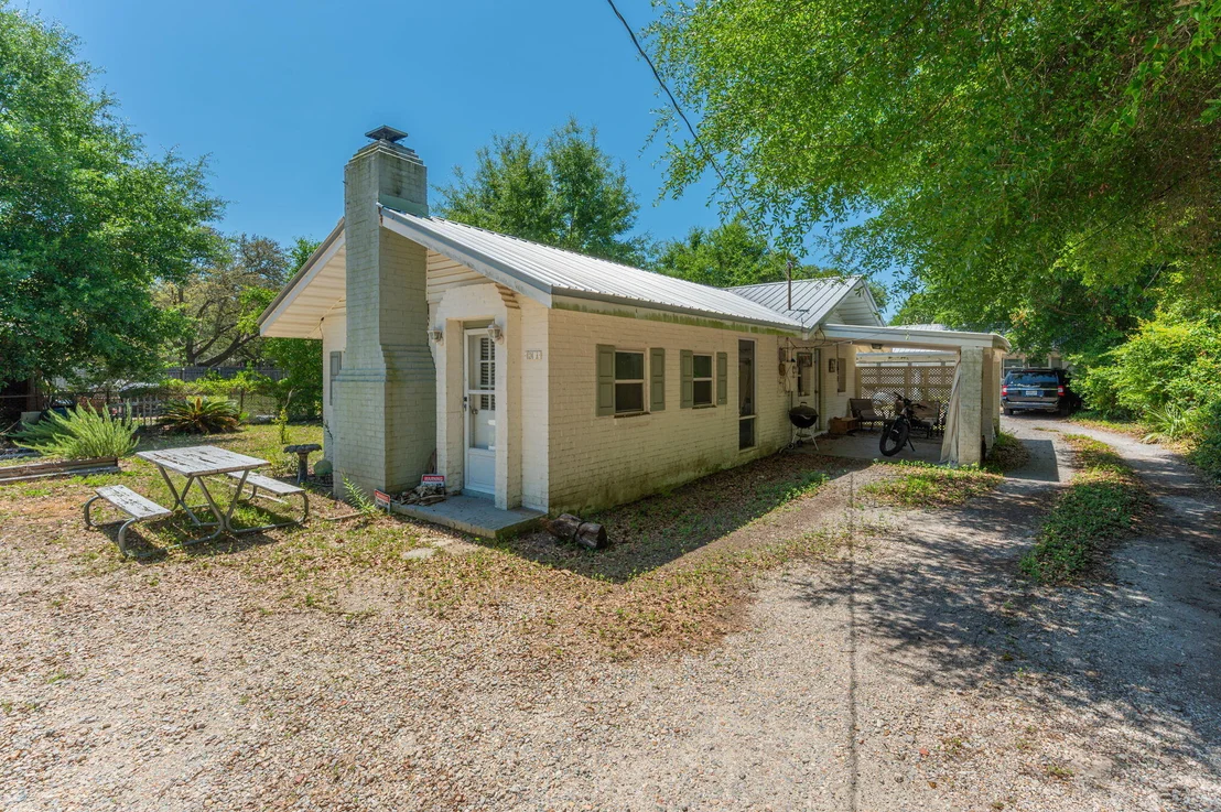 Photo of 624 4th Street