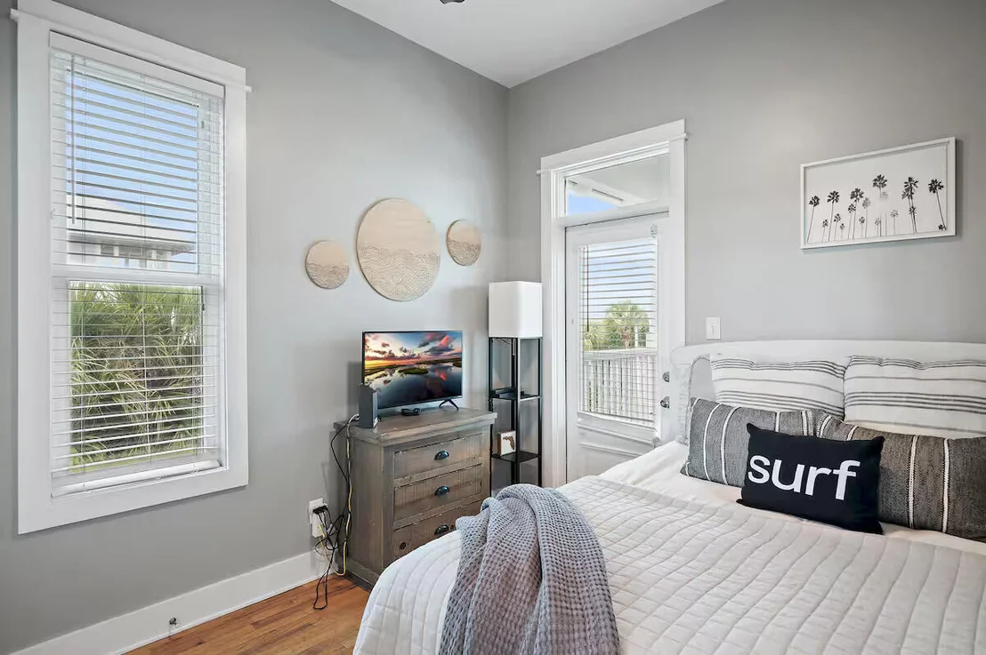 Photo of 3590 Waverly Circle