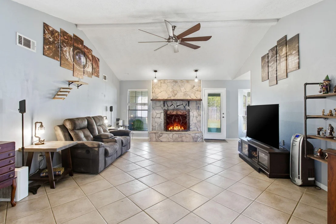 Photo of 11 Tanglewood Circle