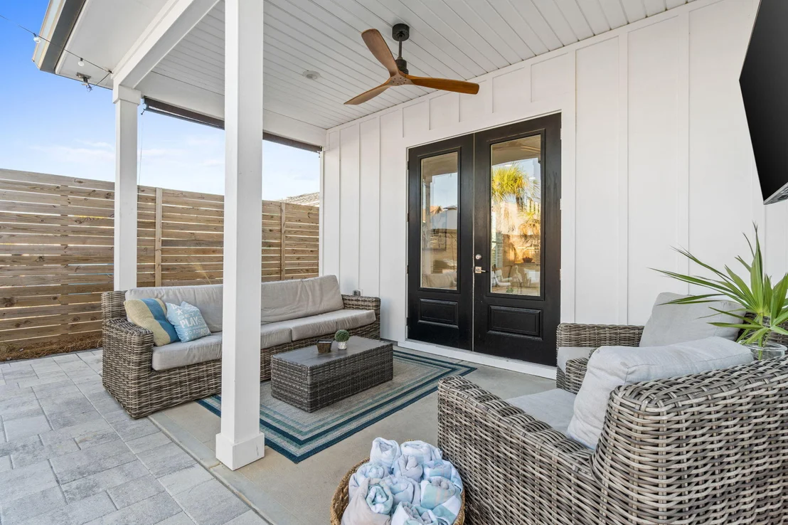 Photo of 7028 Thomas Drive
