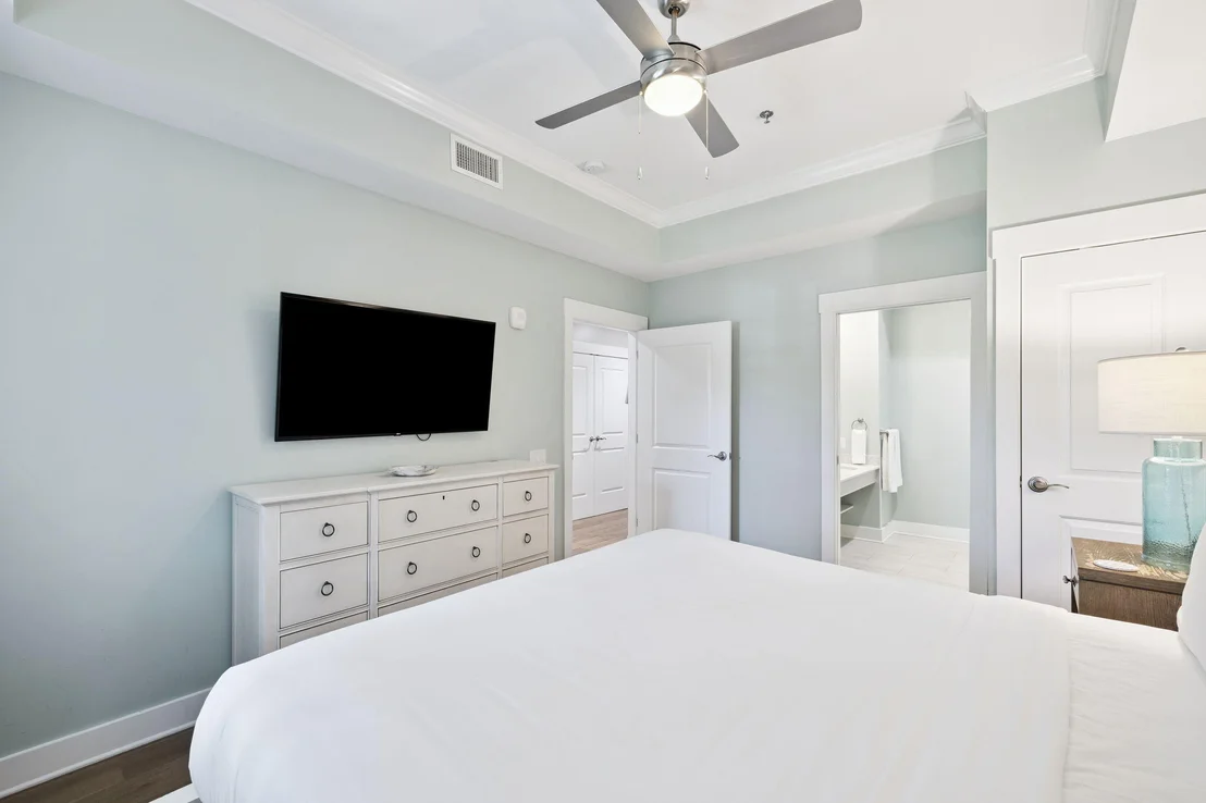 Photo of Unit 113 at 100 Matthew Boulevard