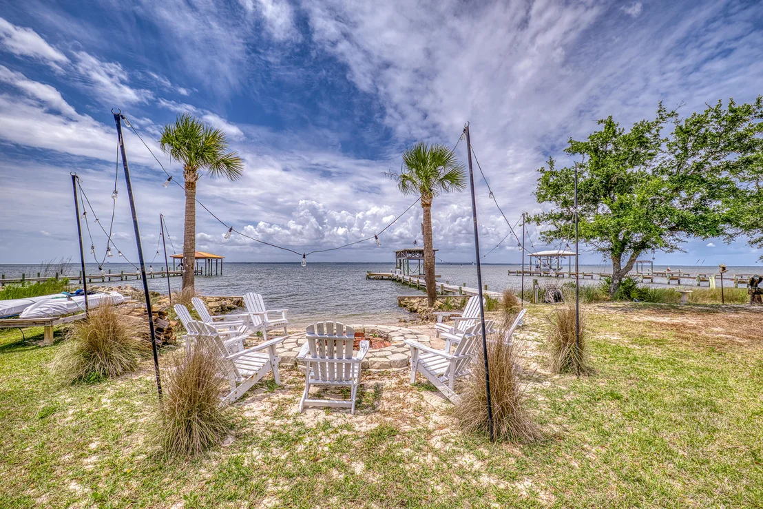 Photo of 1089 Pearson Road