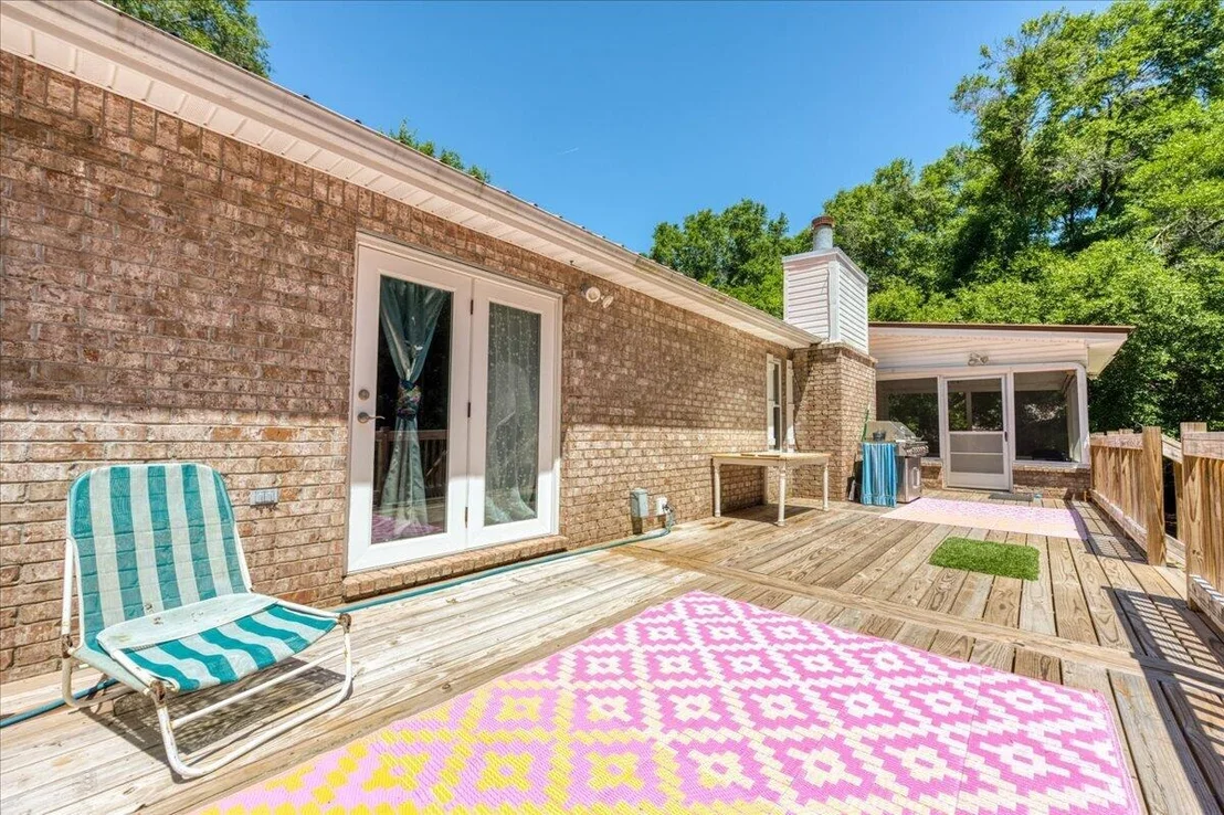 Photo of 210 Shell Drive