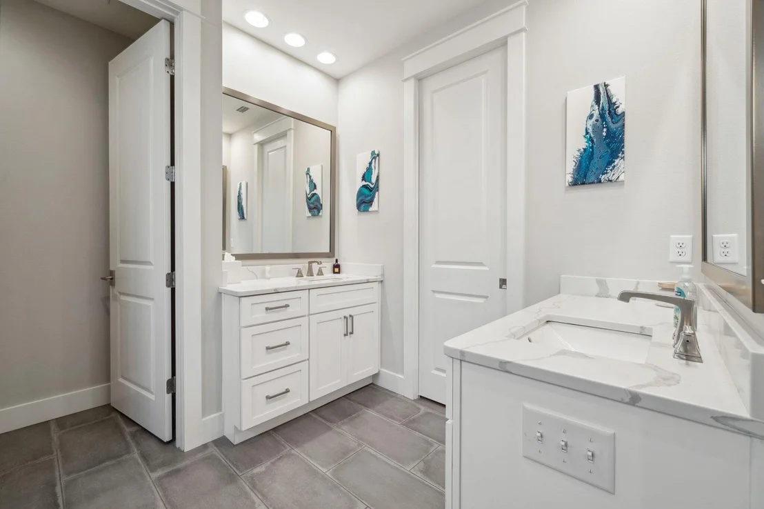 Photo of 327 Cobalt Lane