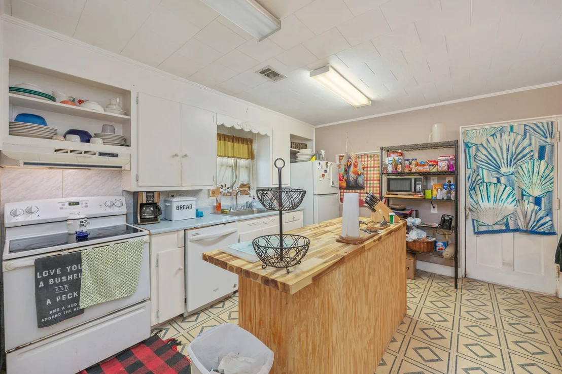 Photo of 624 4th Street