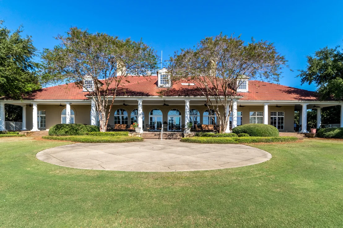 Photo of 4300 Breakwater Drive