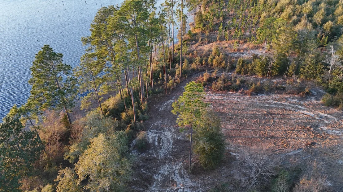 Photo of xxxx St Highway 83