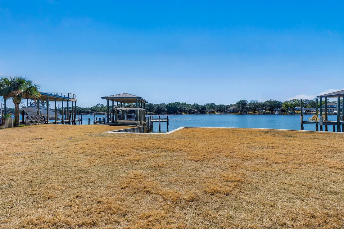 Photo of 228 Lafitte Crescent
