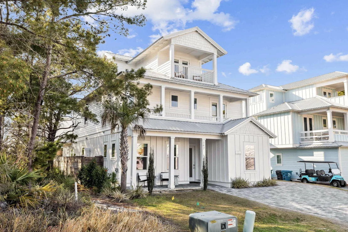 Photo of 147 Charlotte Avenue