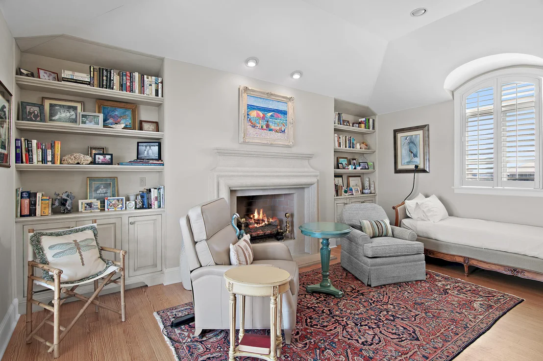 Photo of 609 Lagoon Drive
