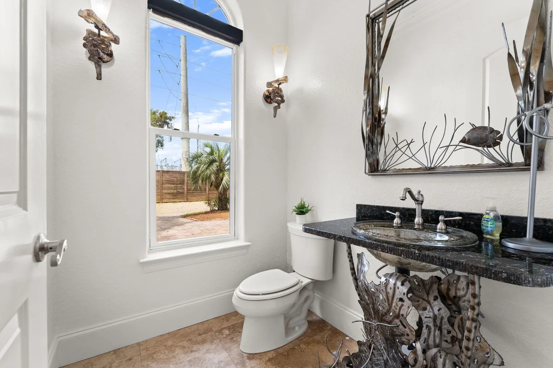 Photo of 4598 Paradise Isle