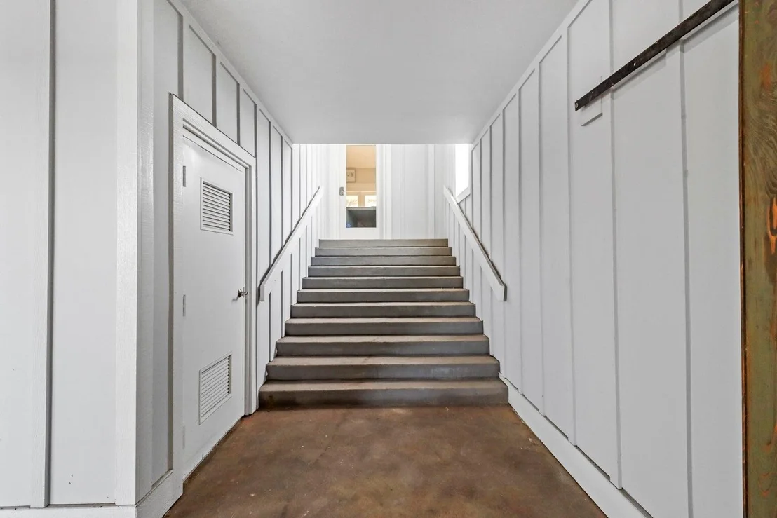 Photo of 708 Harbor Boulevard