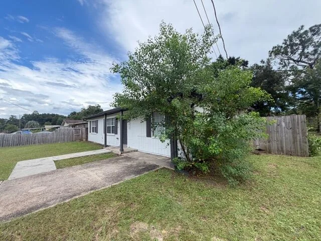 Photo of 6613 Hampton Road