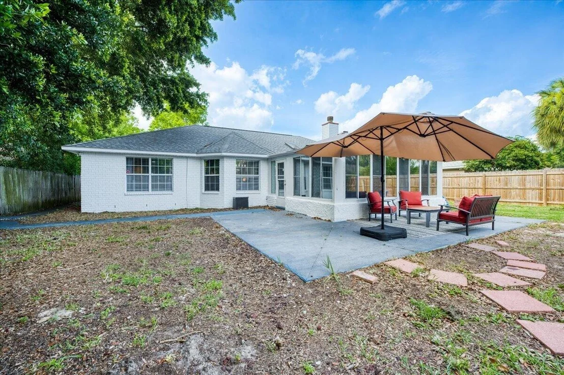 Photo of 3479 Willow Lane