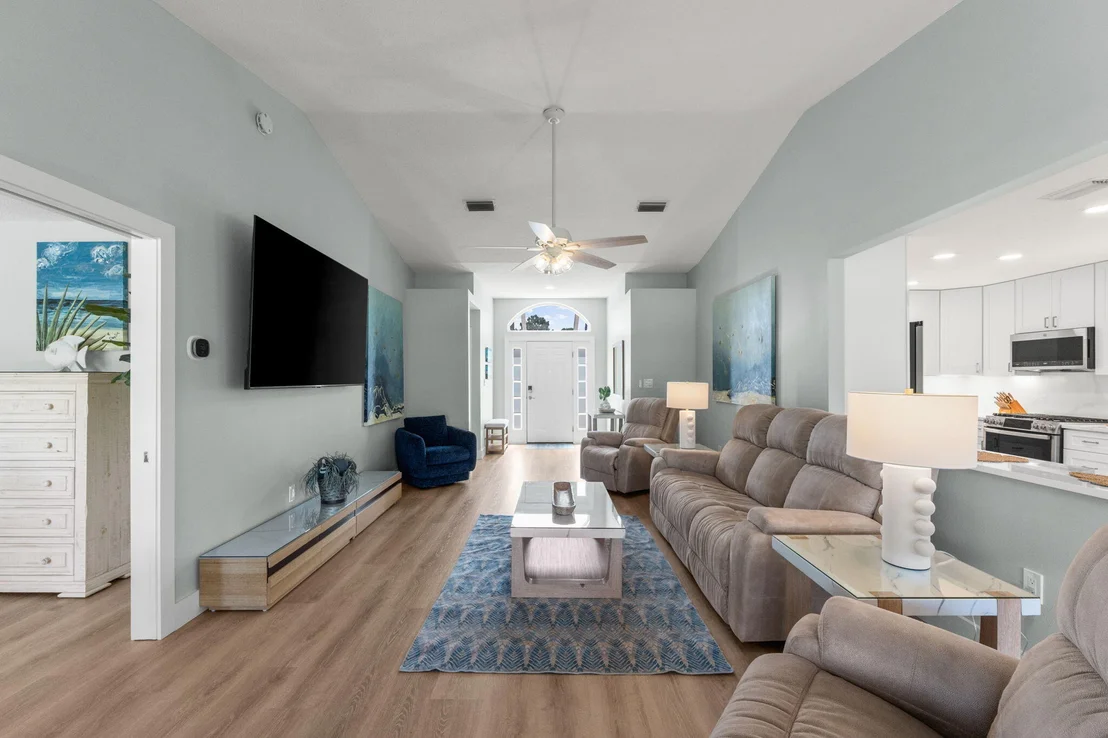 Photo of 70 Hibiscus Lane