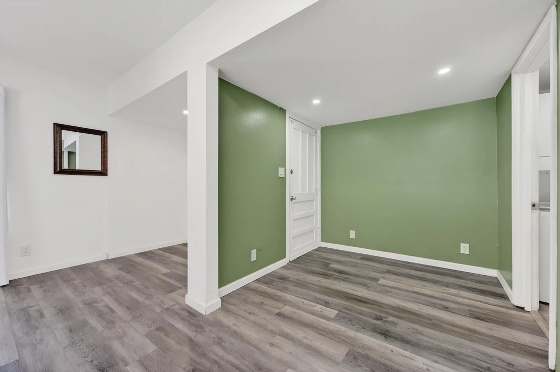 Photo of 5260 Milton Trail