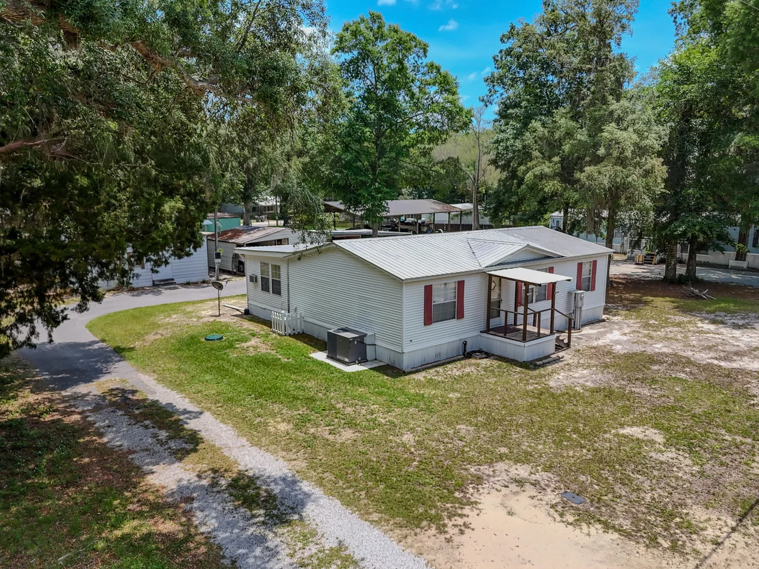 Photo of 685 Mcdaniels Fishcamp Road