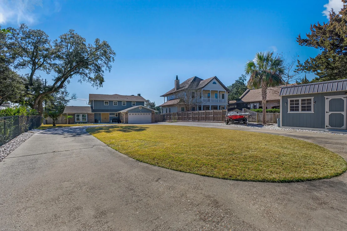 Photo of 228 Lafitte Crescent