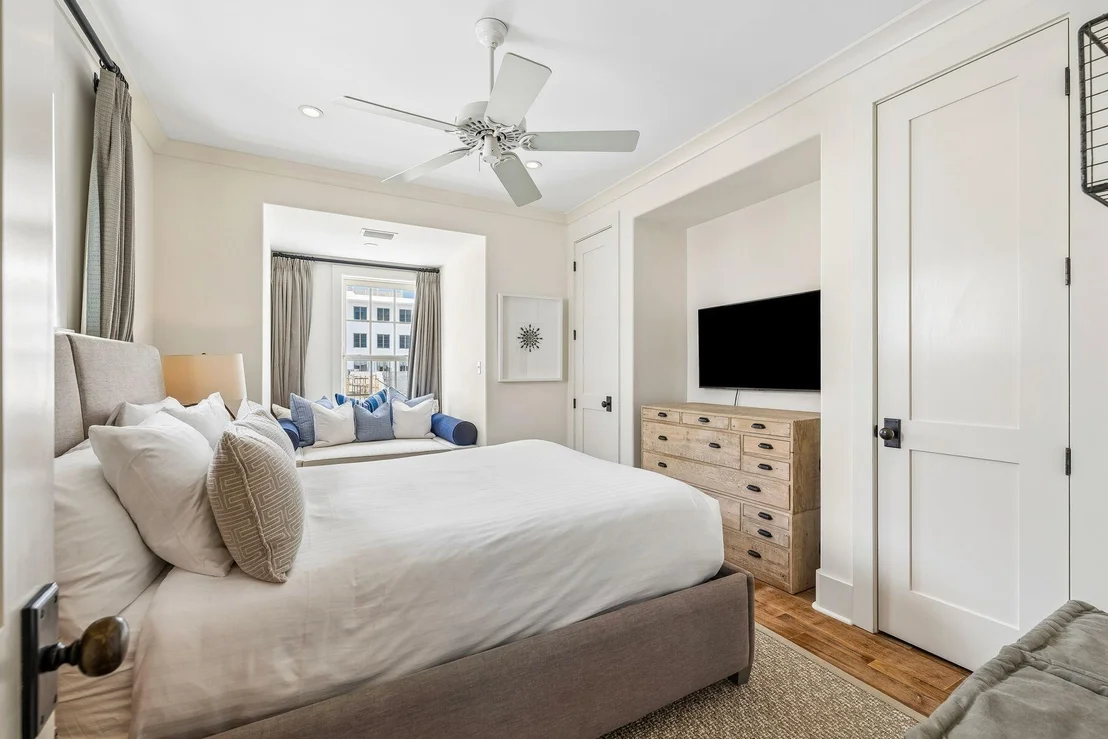 Photo of 94 Nonesuch Way