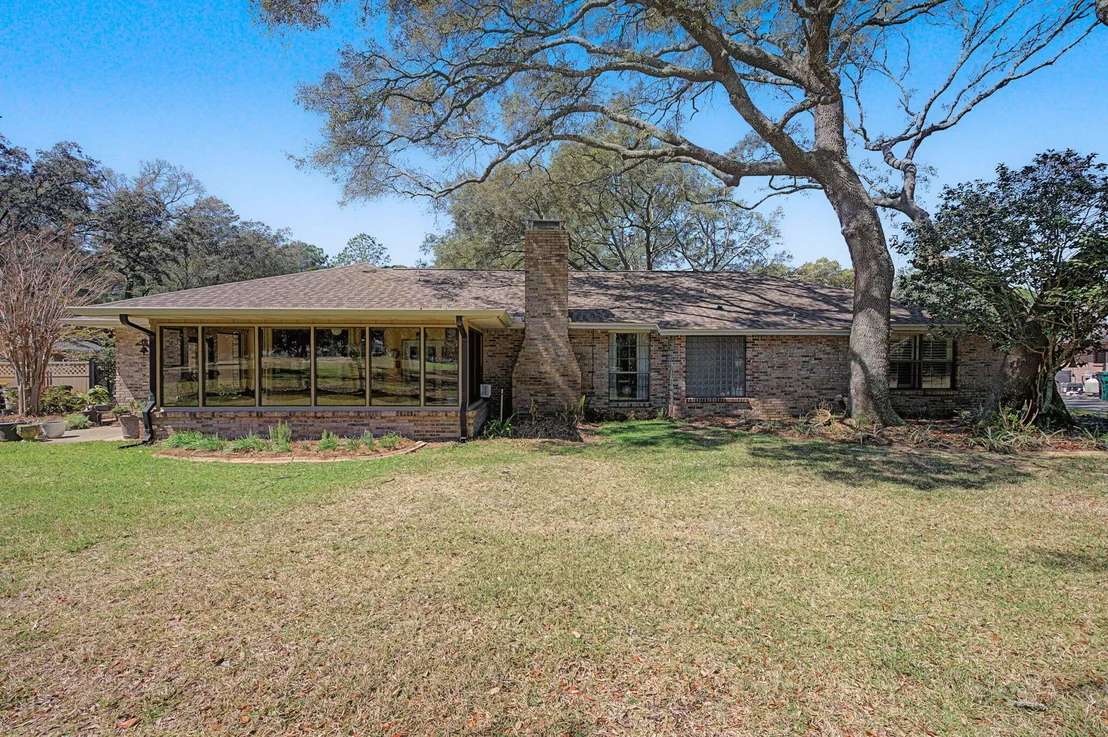 Photo of 907 Jason Drive