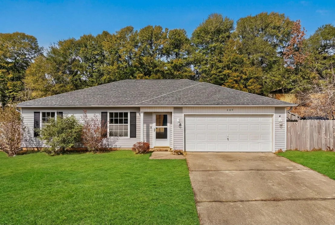 Photo of 209 Cabana Way