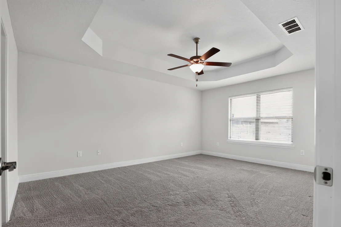 Photo of 5823 Crestlake Drive