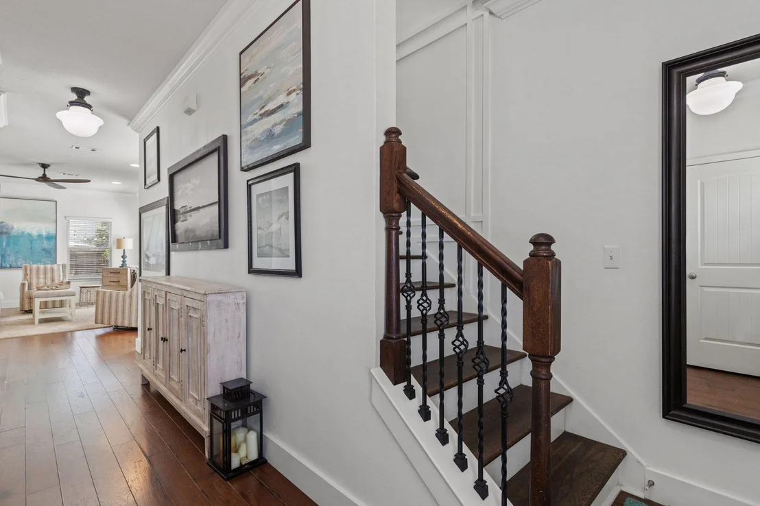 Photo of 12 St Vincent Lane