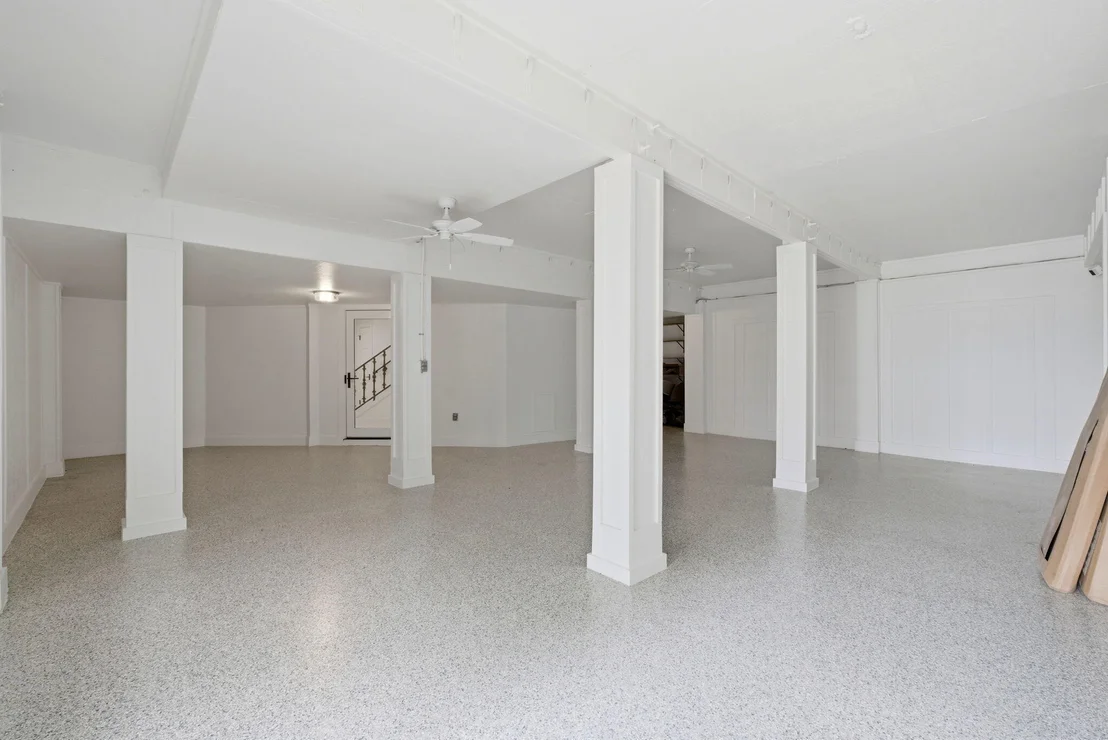 Photo of 31061 Peninsula Drive