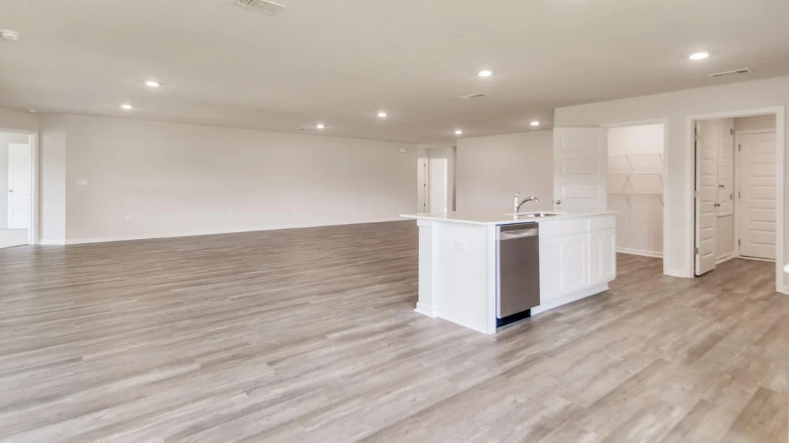 Photo of 5732 Dearing Street