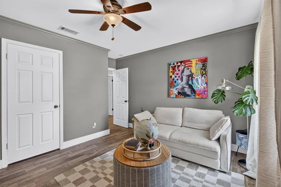 Photo of 403 Spring Lane