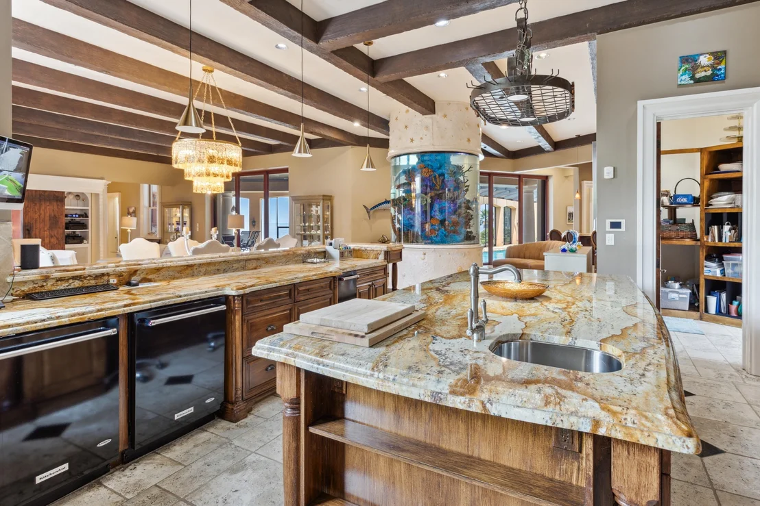 Photo of 4300 Breakwater Drive
