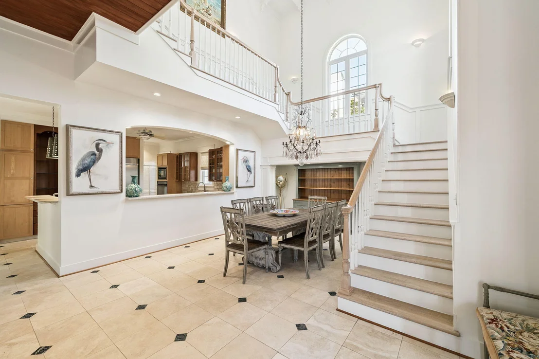 Photo of 152 White Cliffs Boulevard