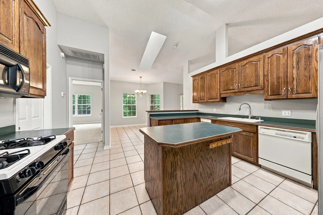 Photo of 521 Shoal River Drive