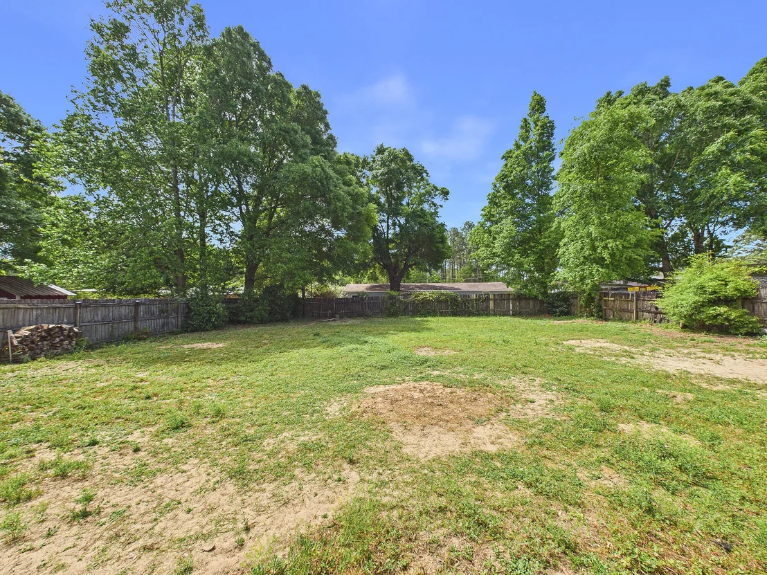 Photo of 3284 Fairview Avenue