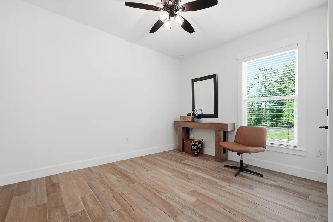 Photo of 6004 Staff Road
