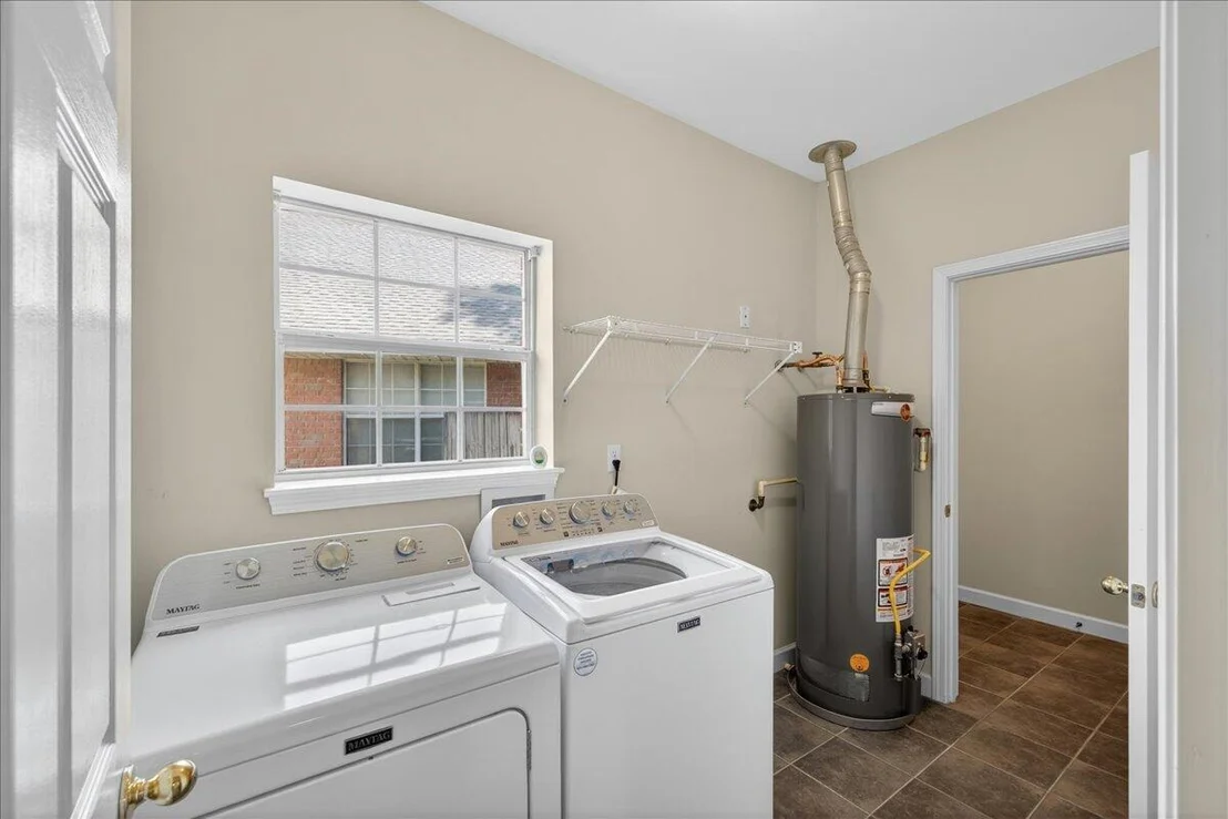 Photo of 3896 Mesa Road