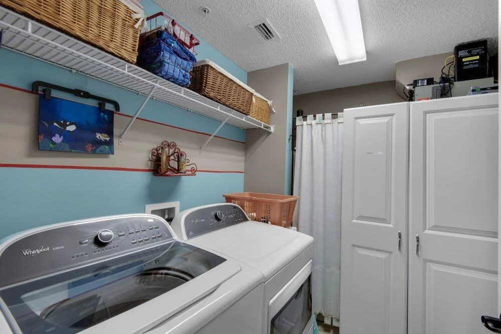 Photo of Unit W15E at 8501 Gulf Boulevard