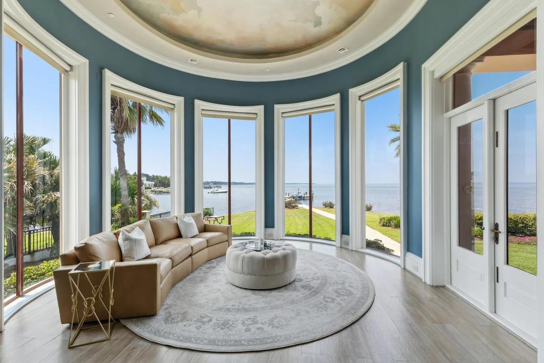 Photo of 4300 Breakwater Drive